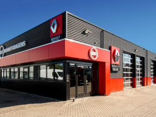 Official-opening-Renault-Trucks-Experience-Center-4
