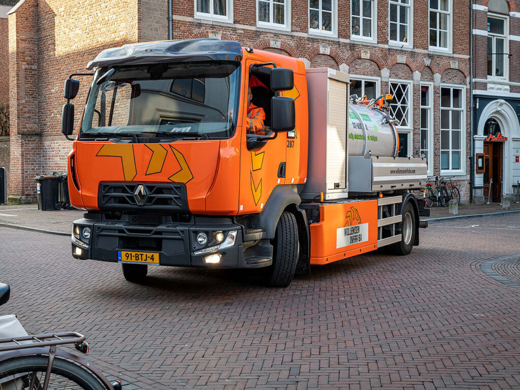 Renault Trucks E Tech D met ROM e SmartCombi PRO voor Willemsen Infra