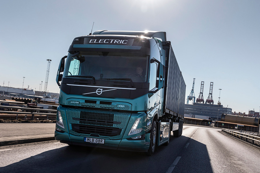 Doorbraak voor snel opladen van elektrische trucks: Volvo Trucks introduceert snellaadnetwerk